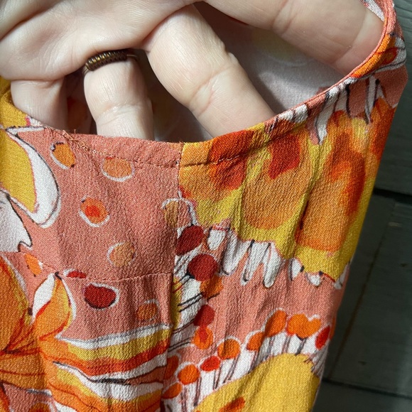 Vera for Anthropologie Floral Sleeveless Button Up Blouse Top Sz Medium - Picture 5 of 9